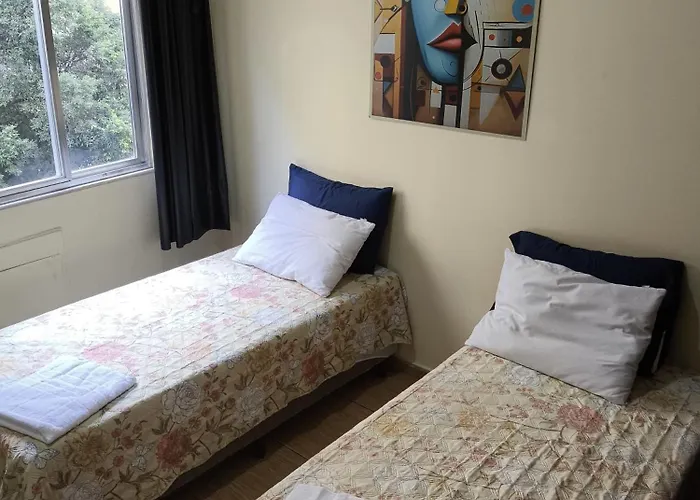 Estadia Ideal em Copacabana com Conforto e Excelente Custo-Benefício Rio de Janeiro